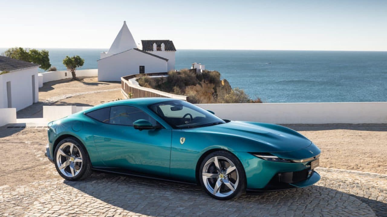 Ferrari Amalfi debuta en Chile como la nueva berlinetta V8 que redefine el lujo deportivo